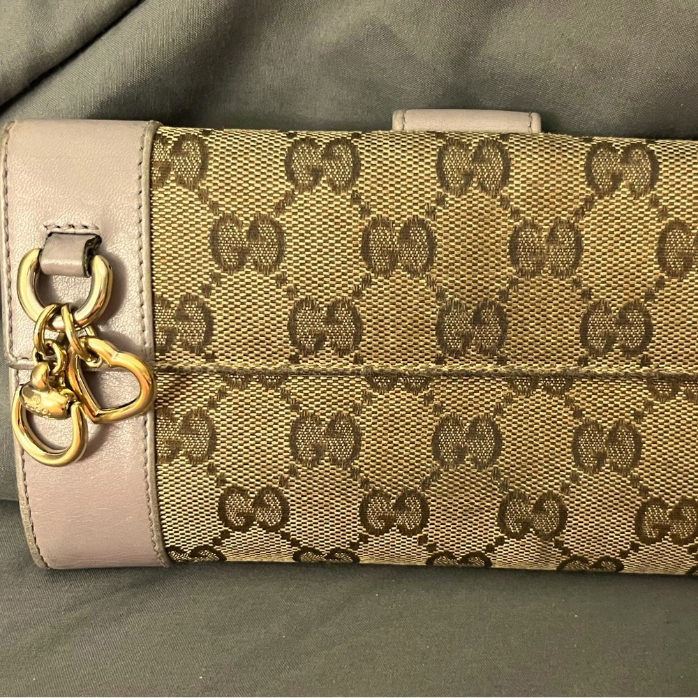Gucci wallet with charms